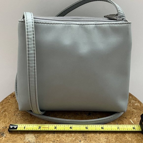 Kenneth Cole Reaction Women's Gray Inner Pocket Crossbody Strap Shoulder Bag - Picture 5 of 13